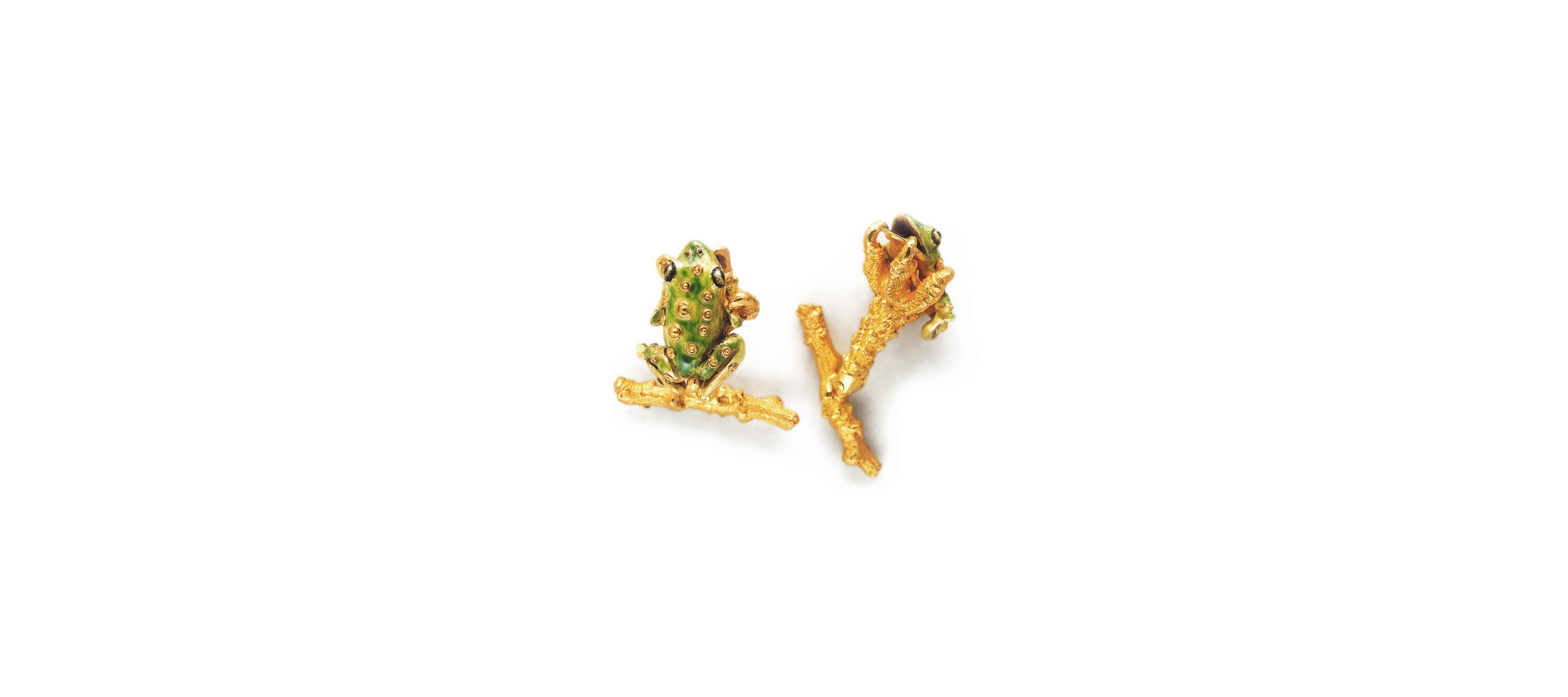 Eagle Claws With Frogs